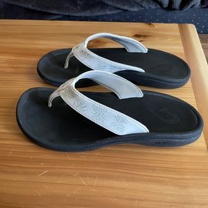 Olukai Ohana women’s 7